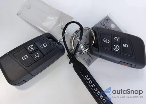 2025 Volkswagen Taos 1.5T Se из США, поврежденный, VIN 3VVVC7B20SM023560